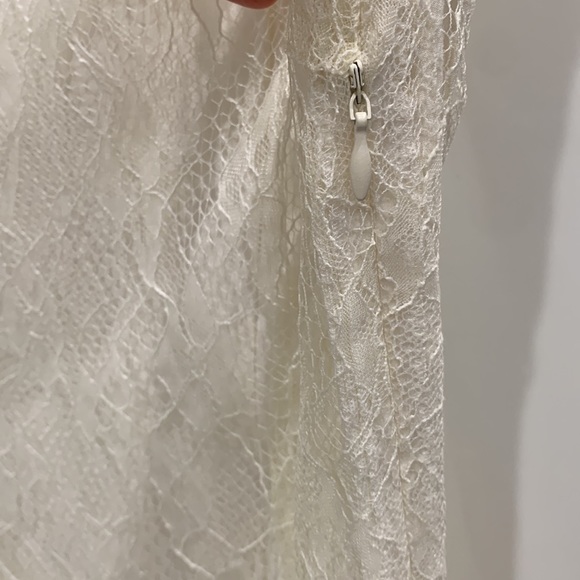 Juliette Longuet lace dress. Size 2. Like new. Side zip. French designer. - Picture 6 of 8